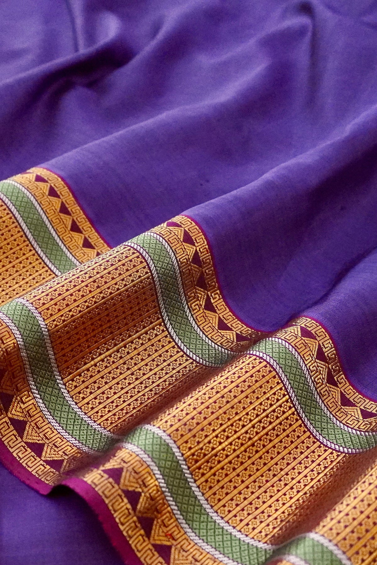 Parvai Kanchipuram Silk Sari : Devasena