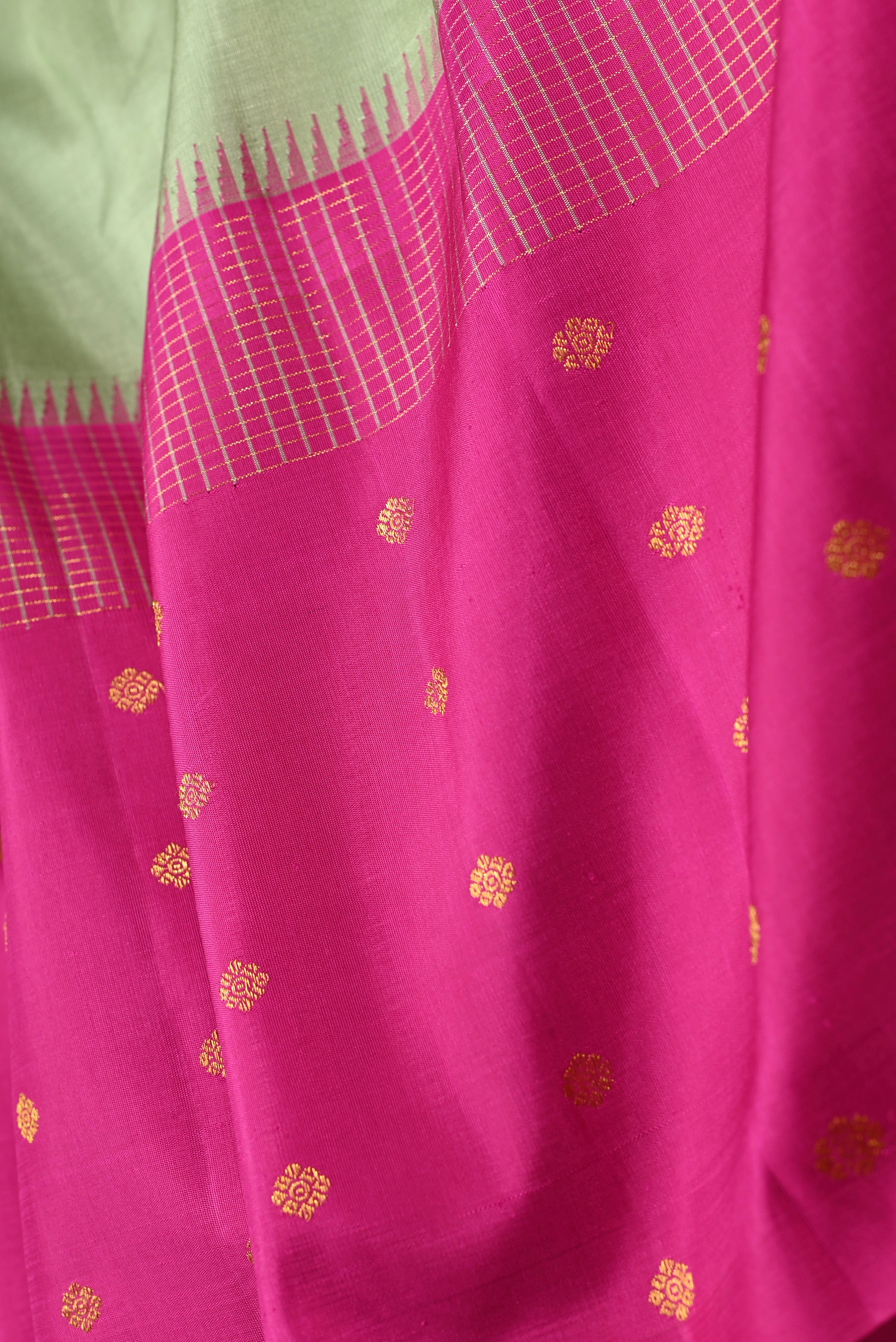 Parvai Handwoven Kanchipuram Silk Sari