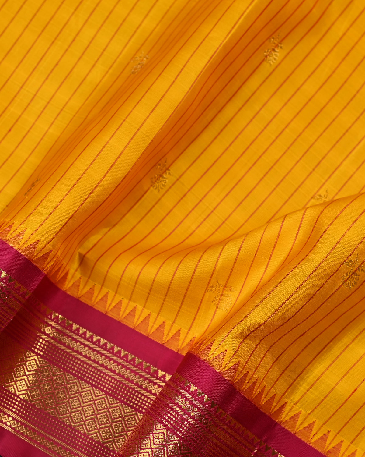 Parvai Real Zari Korvai Silk Sari - Special Commissions