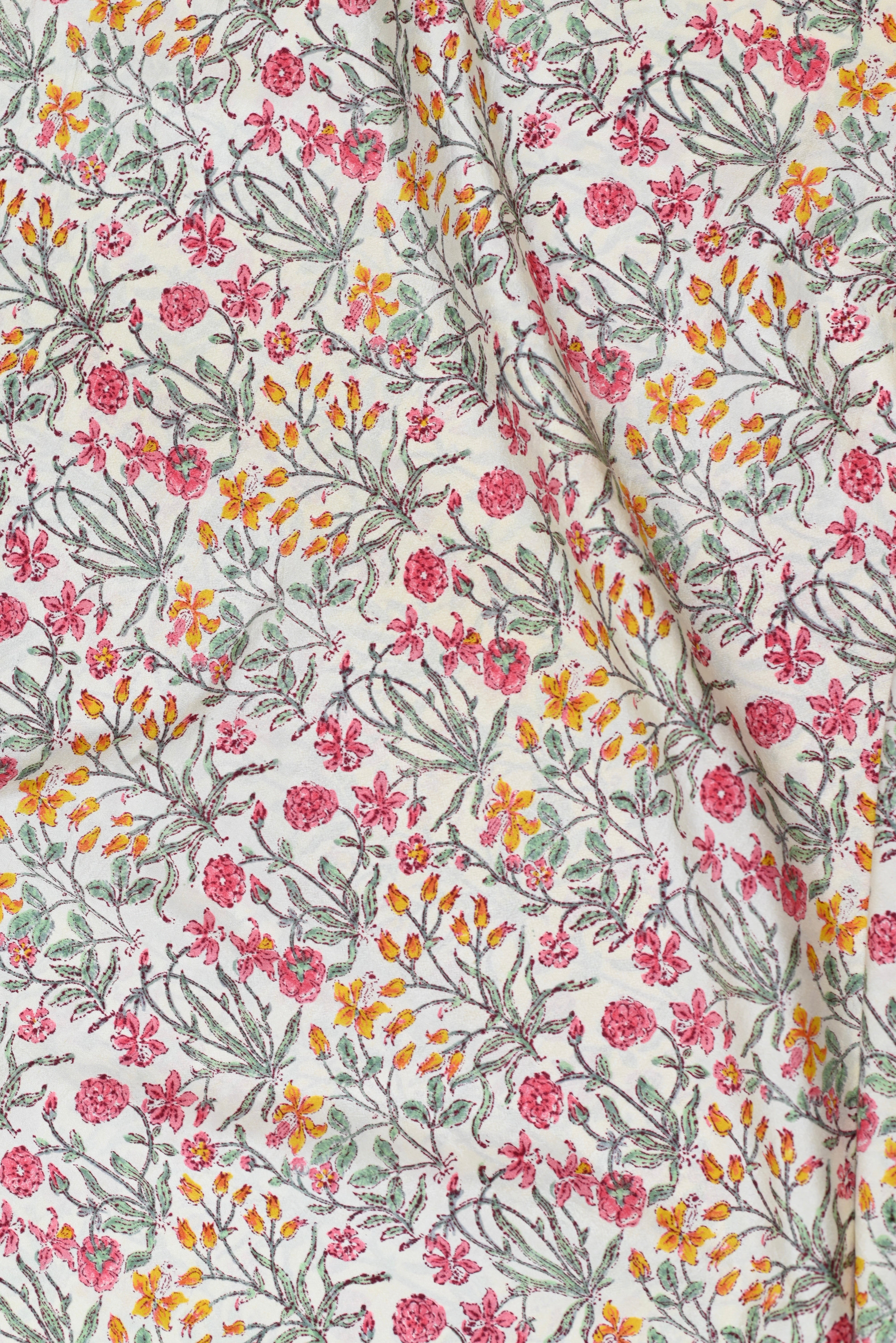 Nazakat Maheshwari Sillk