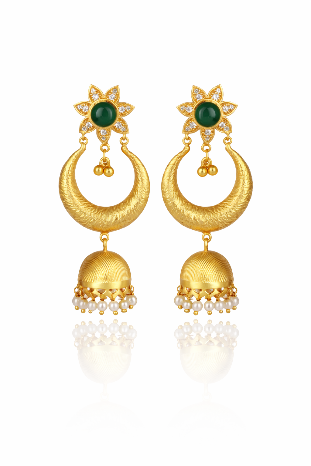 Earrings : Candrika