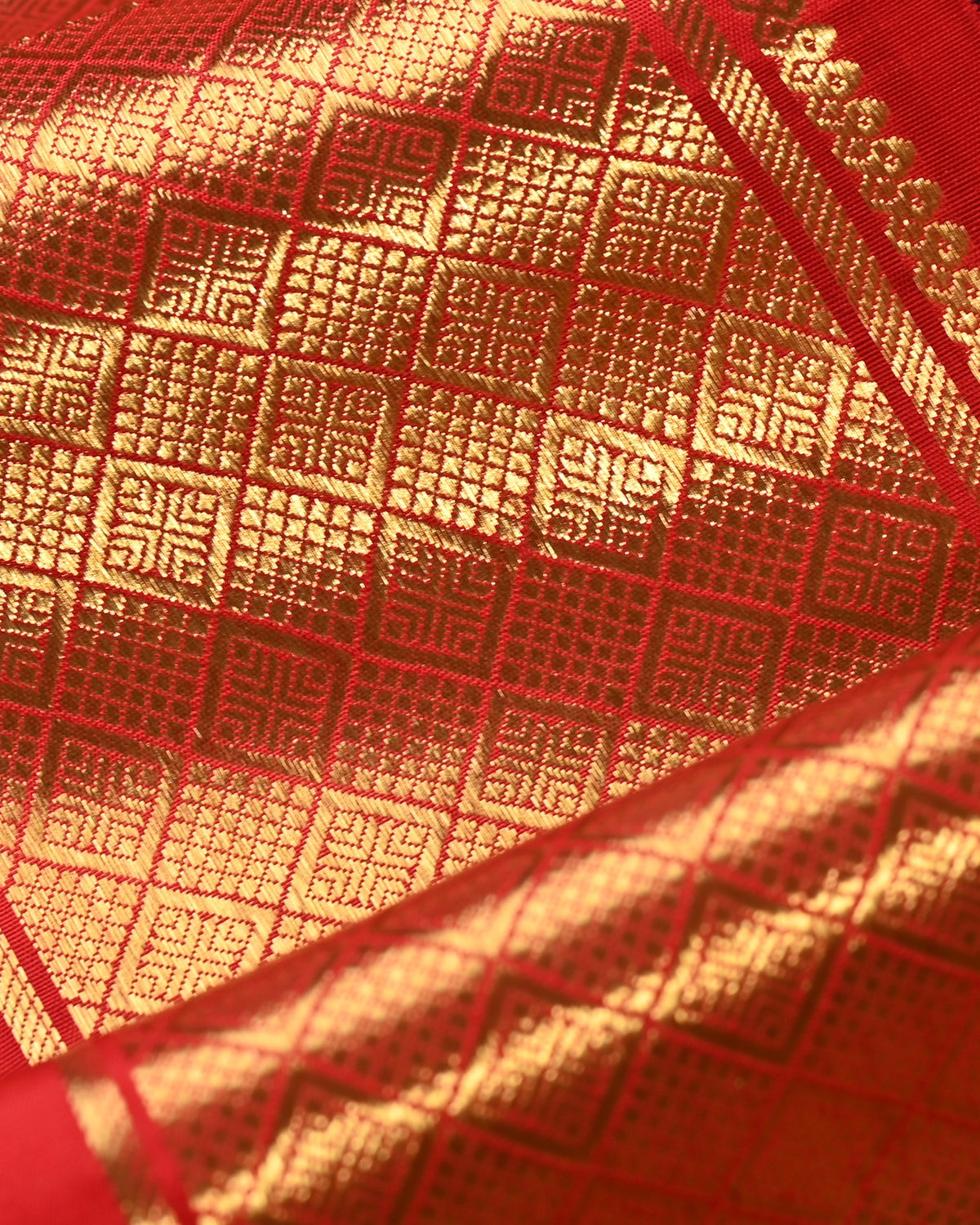 Parvai Real Zari Silk Sari