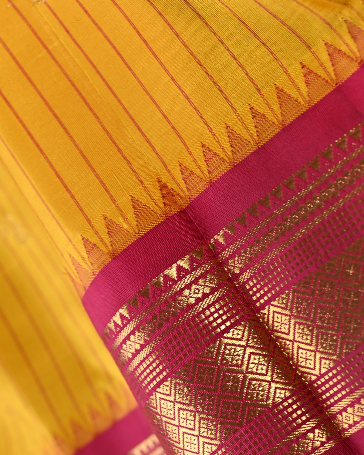 Parvai Real Zari Korvai Silk Sari - Special Commissions
