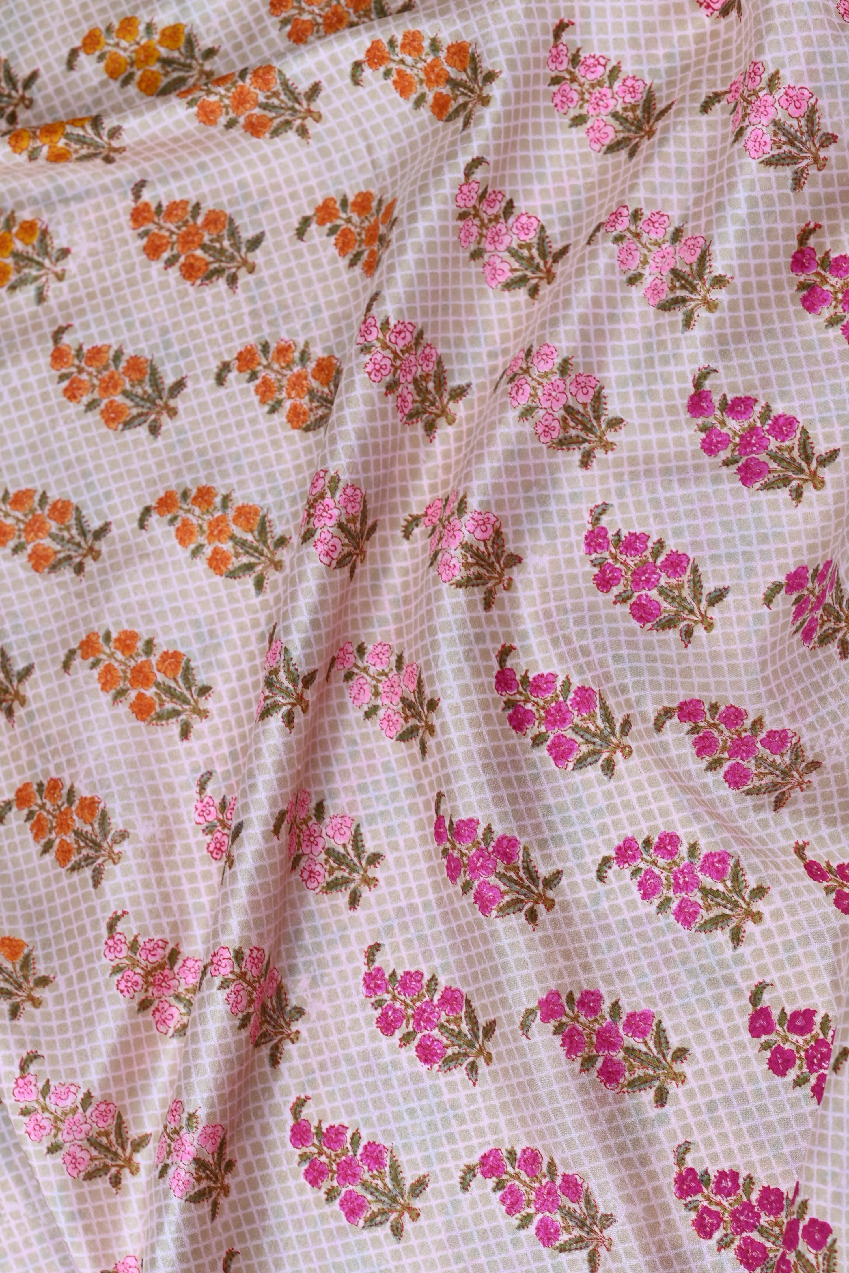 Parvai Printed Murshidabad Silk Sari : Nazakat