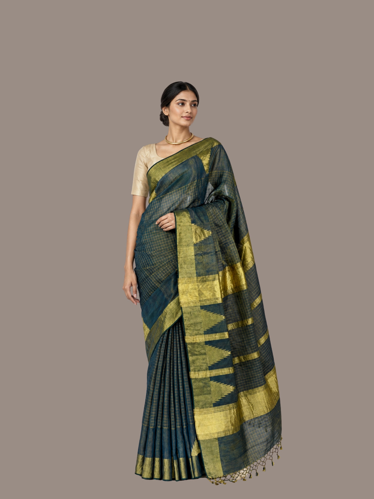 Parvai Natural Dye Cotton Tissue Sari : A rare green