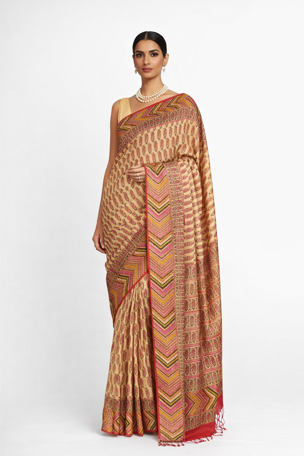 Nazakat Maheshwari Sillk